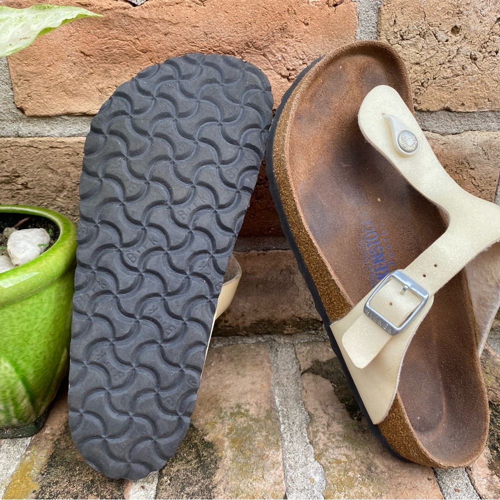 Pre-owned Birkenstock Gizeh Soft Footbed in Beige Sandals 38/7 Women’s